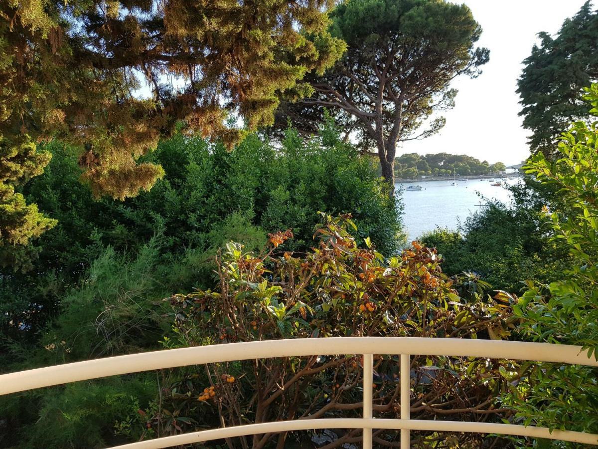 Mare Azzurro Apartments Pula Extérieur photo