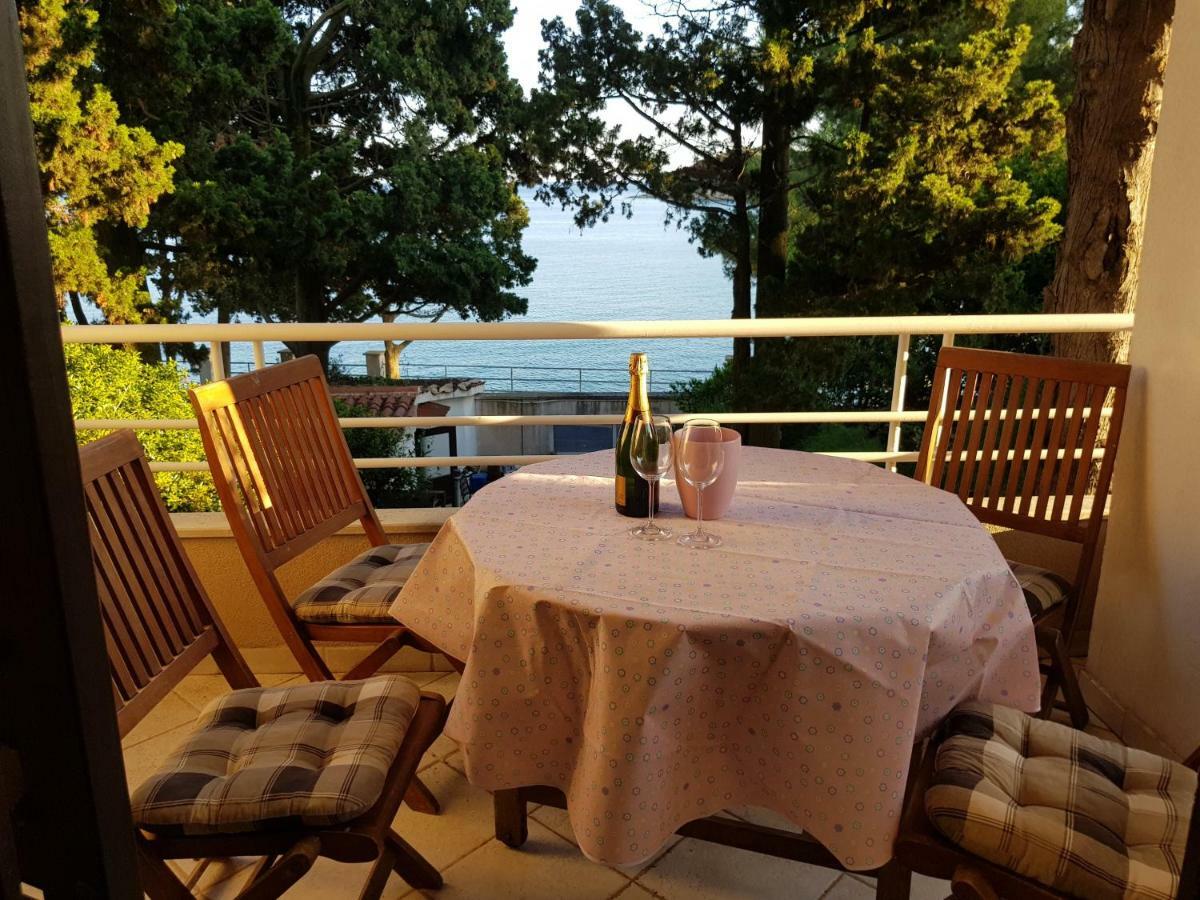 Mare Azzurro Apartments Pula Extérieur photo